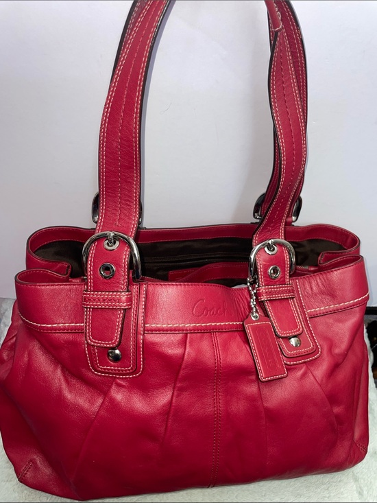 Coach Handbags - Coach Large ‘Soho’ Pleated Tote